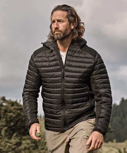 Hooded outdoor crossover (9610)